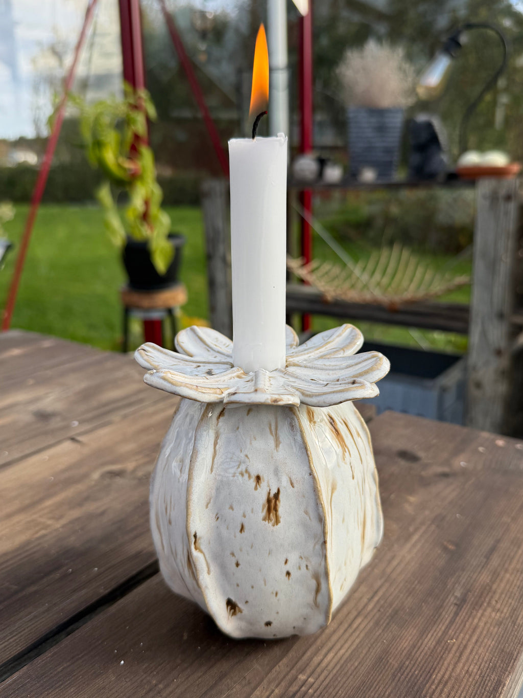 Ljusstake/vas - Vit med bruna fläckar
