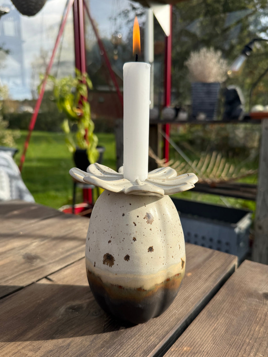 Ljusstake/vas - Brunbeigeprickig