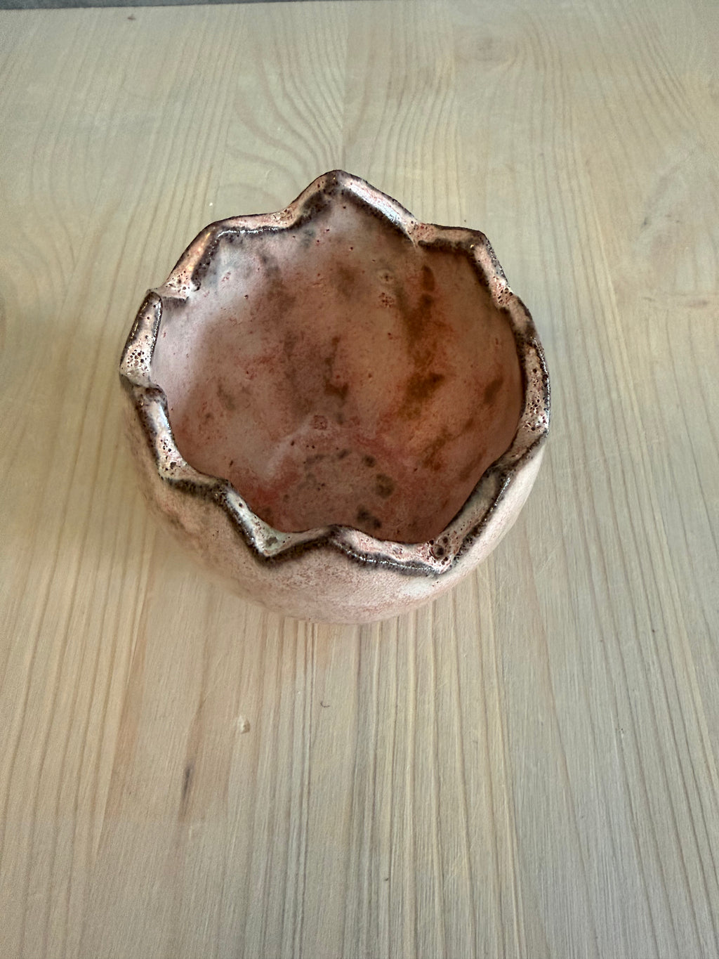 Äggskal Rosa